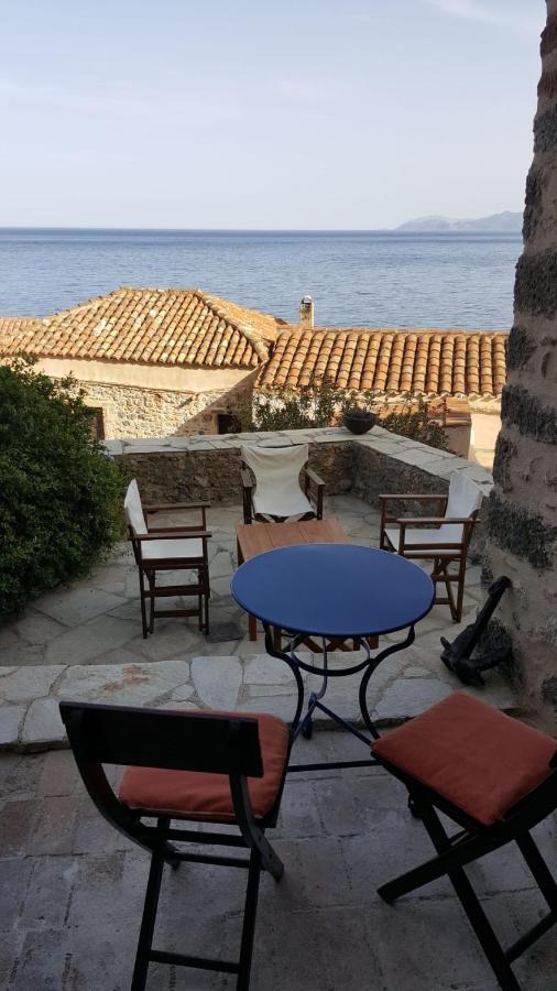 Athina Guesthouse Monemvasía Buitenkant foto